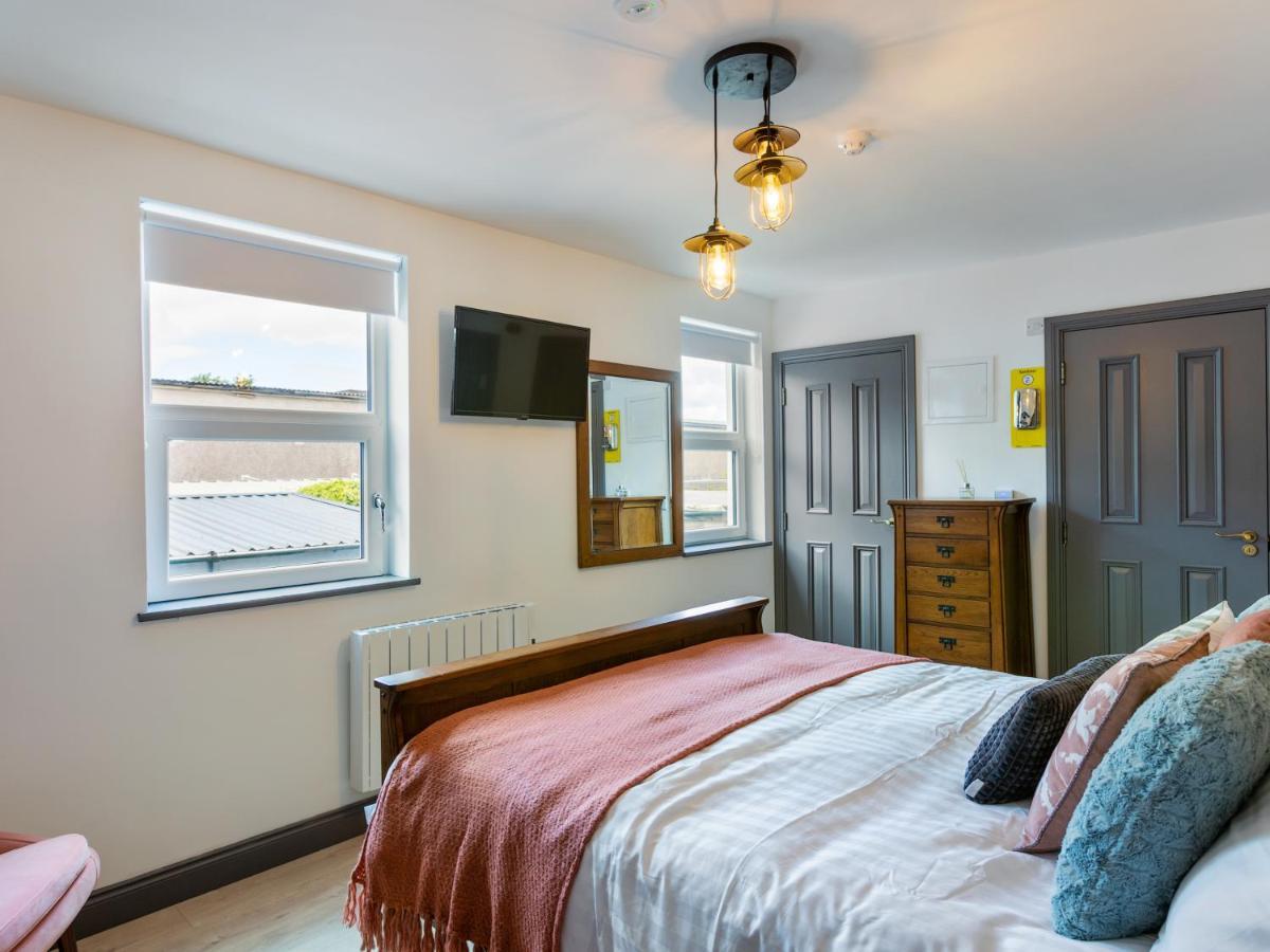 Macs Townhouse Dungarvan Dungarvan  Ngoại thất bức ảnh