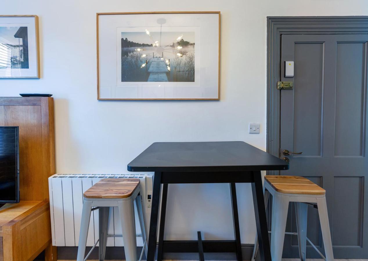 Macs Townhouse Dungarvan Dungarvan  Ngoại thất bức ảnh