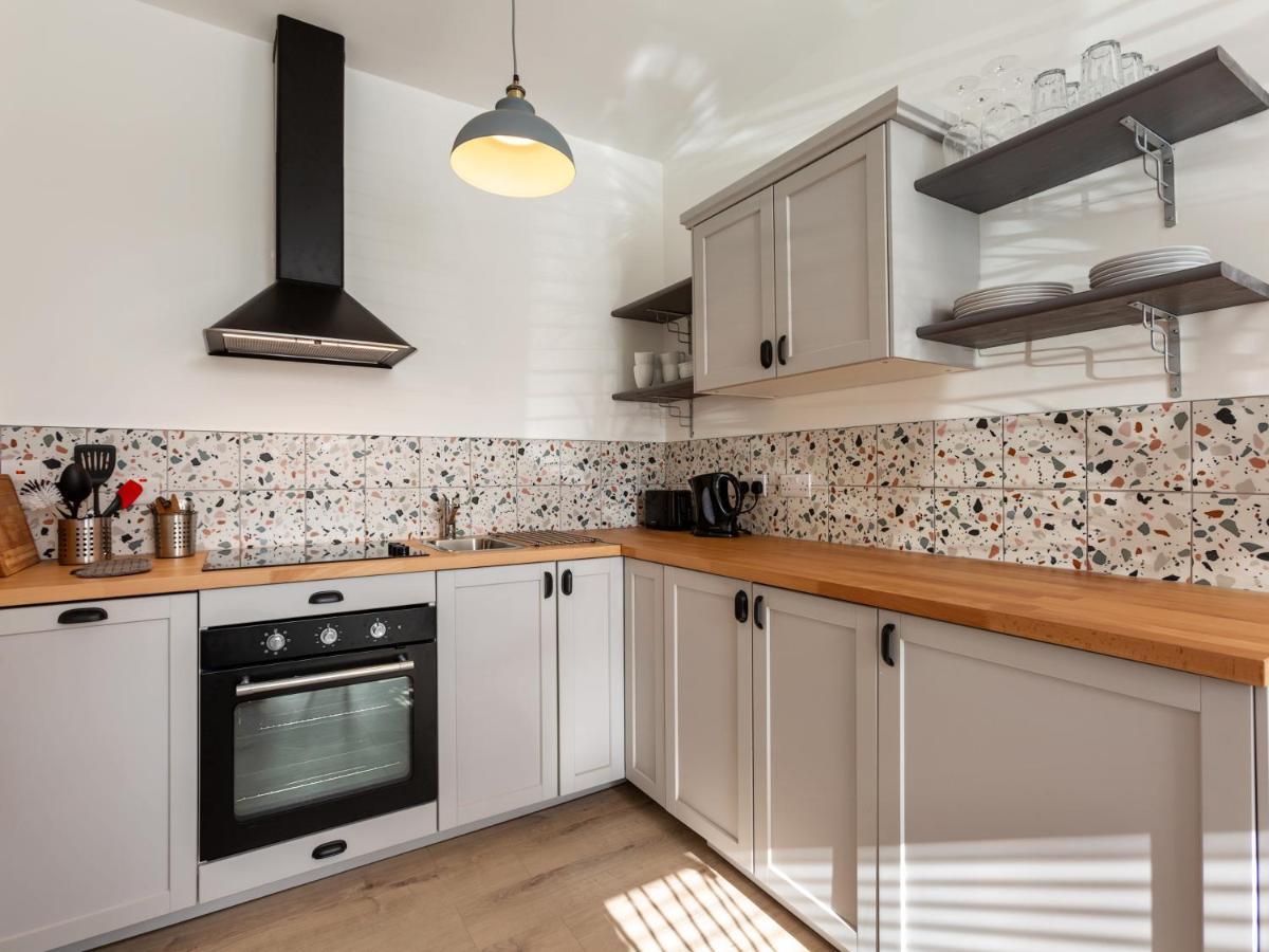 Macs Townhouse Dungarvan Dungarvan  Ngoại thất bức ảnh